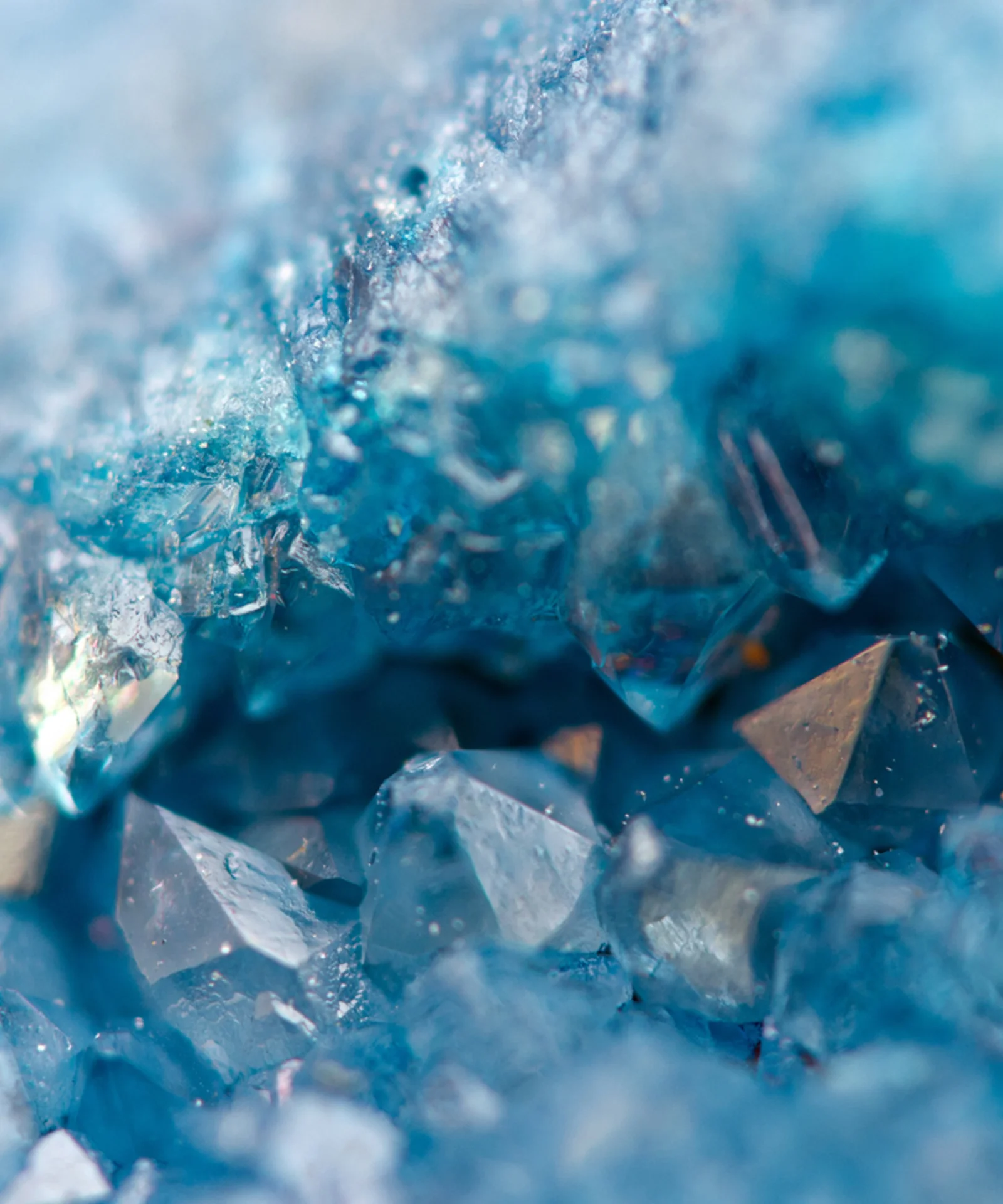 Close-up of blue crystal formations, symbolising the strength and clarity of a new cloud-based deposit platform.